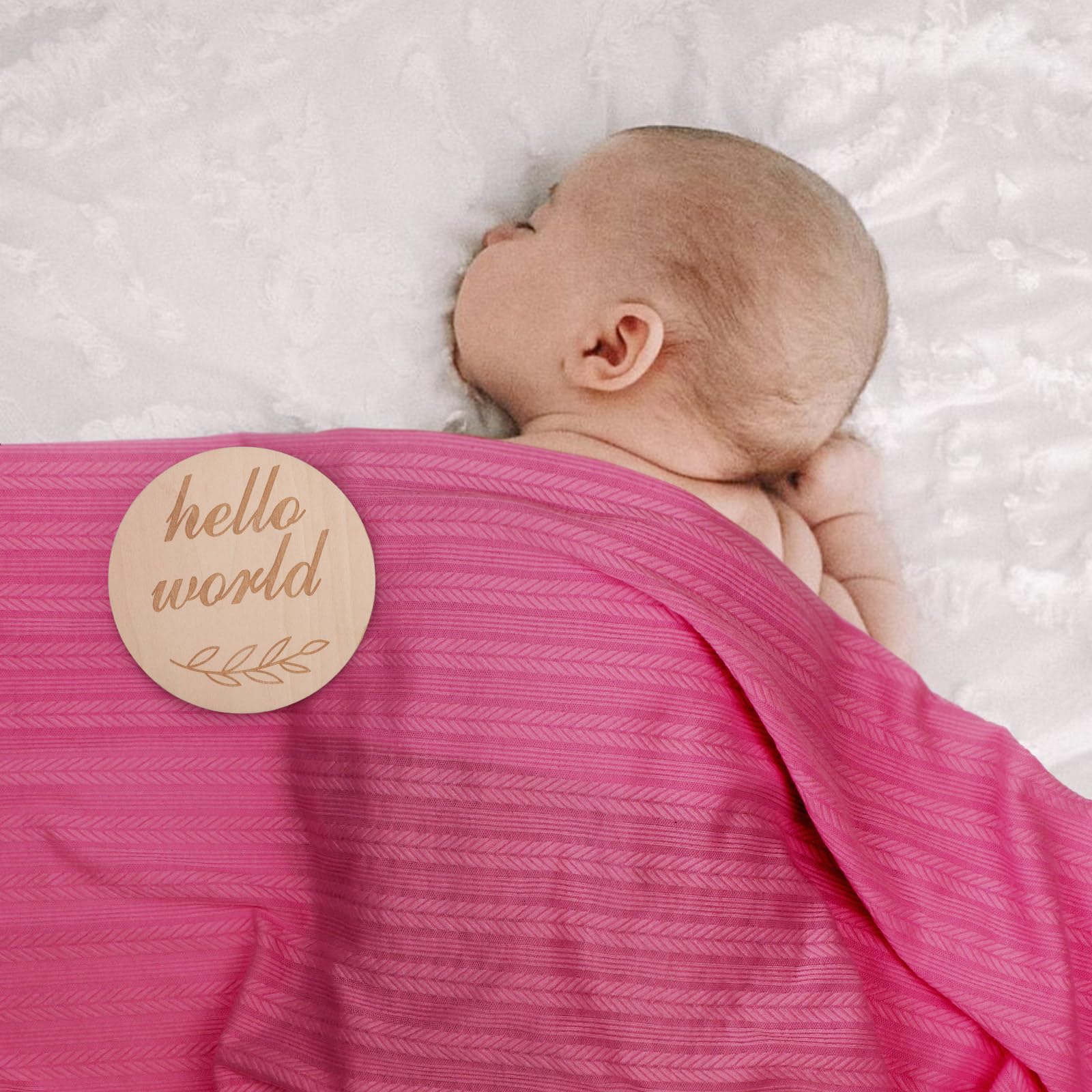 AQOKKA soft fabric closeup reveals gentle stretch for easy, snug wrapping without fuss.