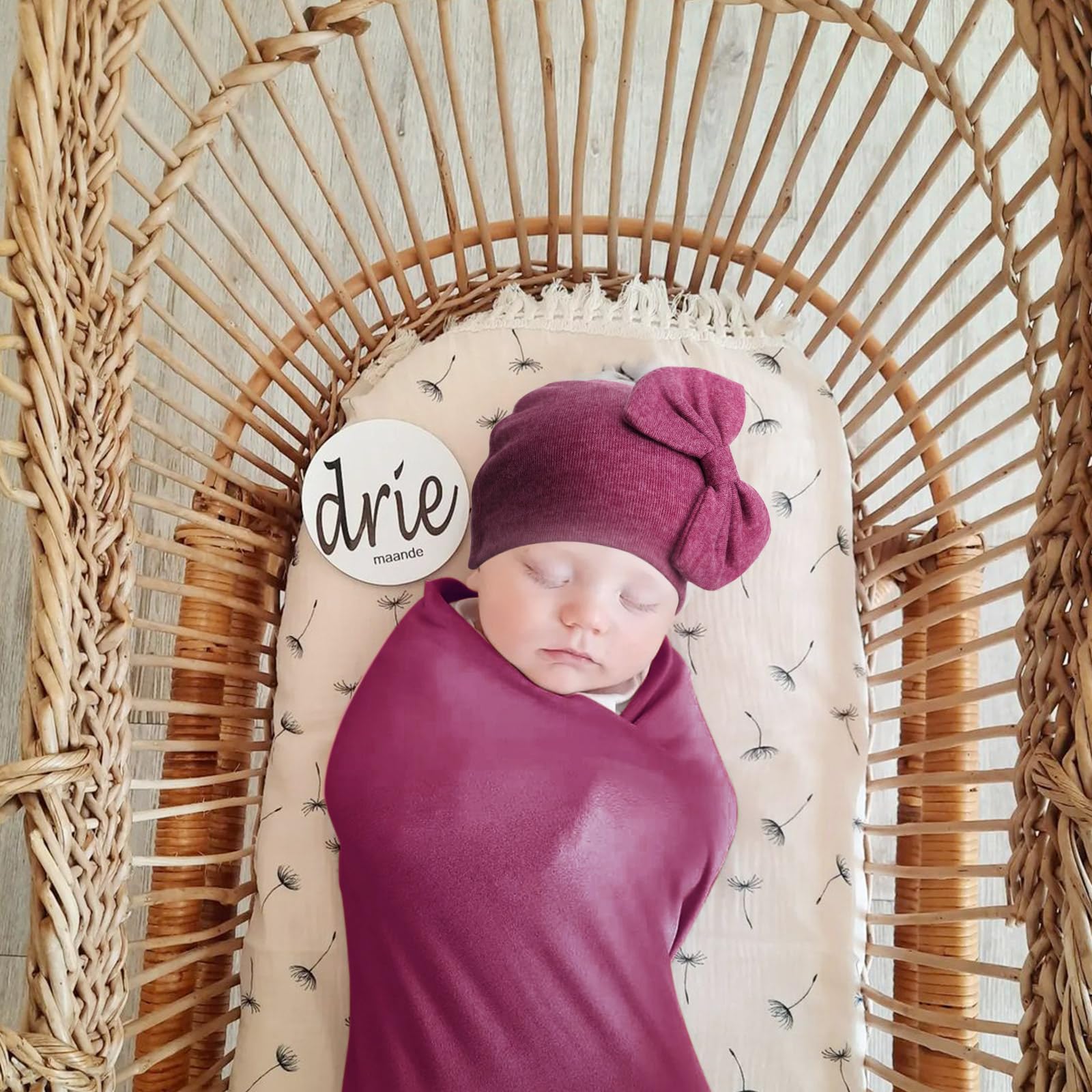 AQOKKA wooden birth card—adorable keepsake for announcing arrival.