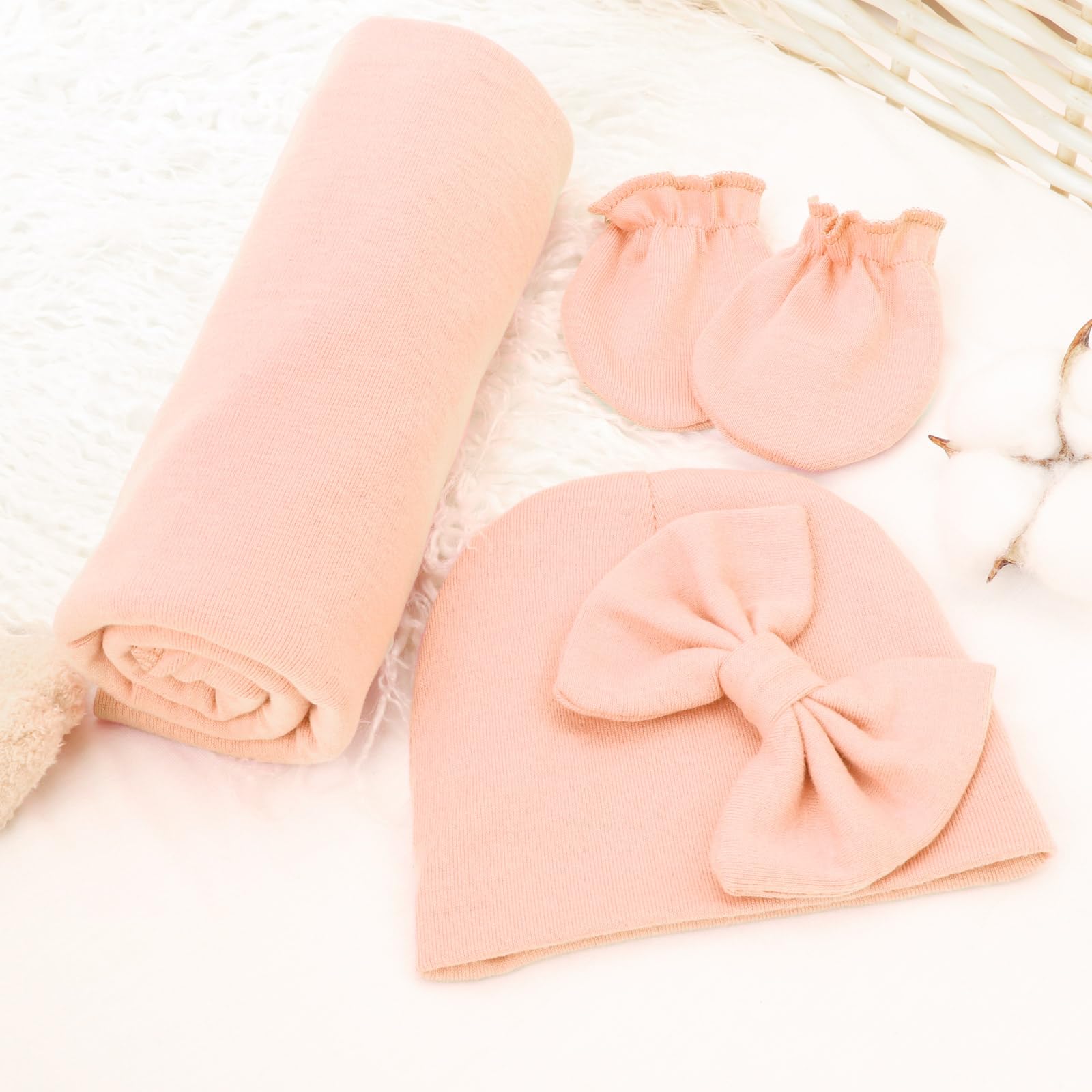 AQOKKA wooden birth card included for a keepsake with the swaddle set.