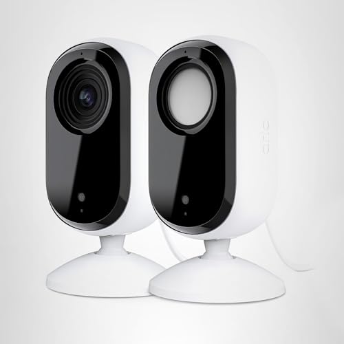 Arlo Essential included accessories image highlights quick mounting and reliable setup.