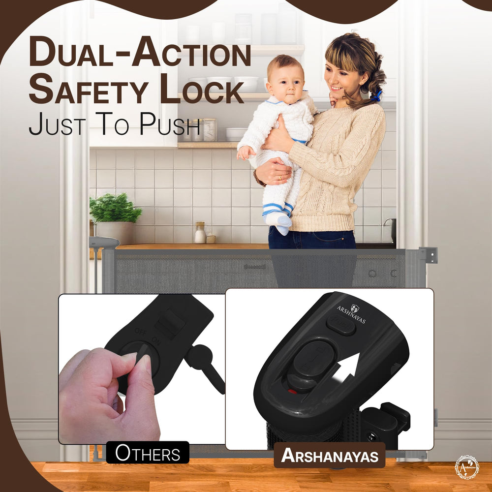 ARSHNAYAS retractable gate dogs kids safe demonstrates containment for pets and children