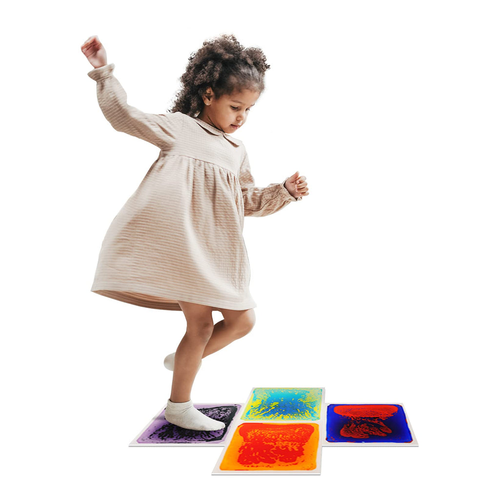 Art3d Baby Sensory Water Mats color play promotes early color exploration and tactile feedback.