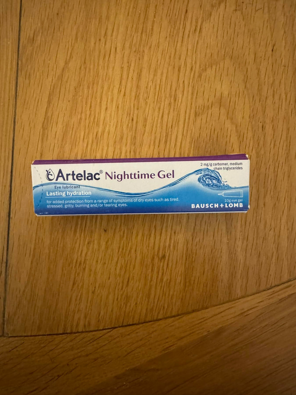 Artelac Nightime Gel on bedside table ready for nightly hydration