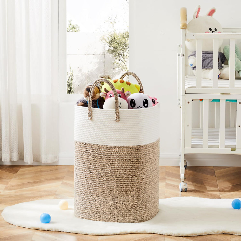 Artfeel living room decor with natural charm and practical storage.