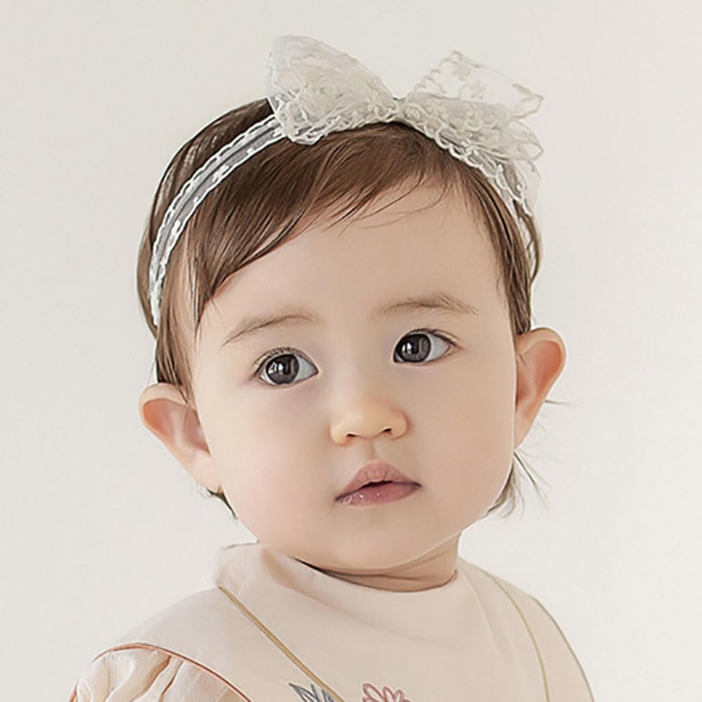 Asphinien bow knot design adds charming detail to any outfit or photoshoot.