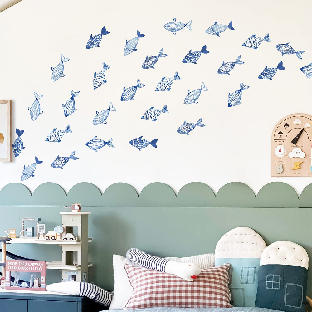 astrkiz Under The Sea decals fish-1 brighten kids room with playful ocean vibe.