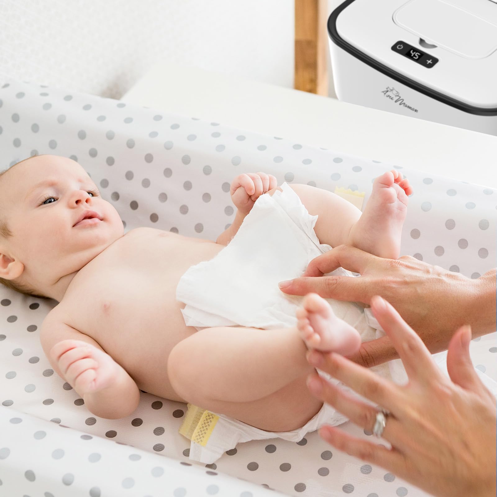 Avec Maman S1 fireproof materials and hygienic coating enhance safety.