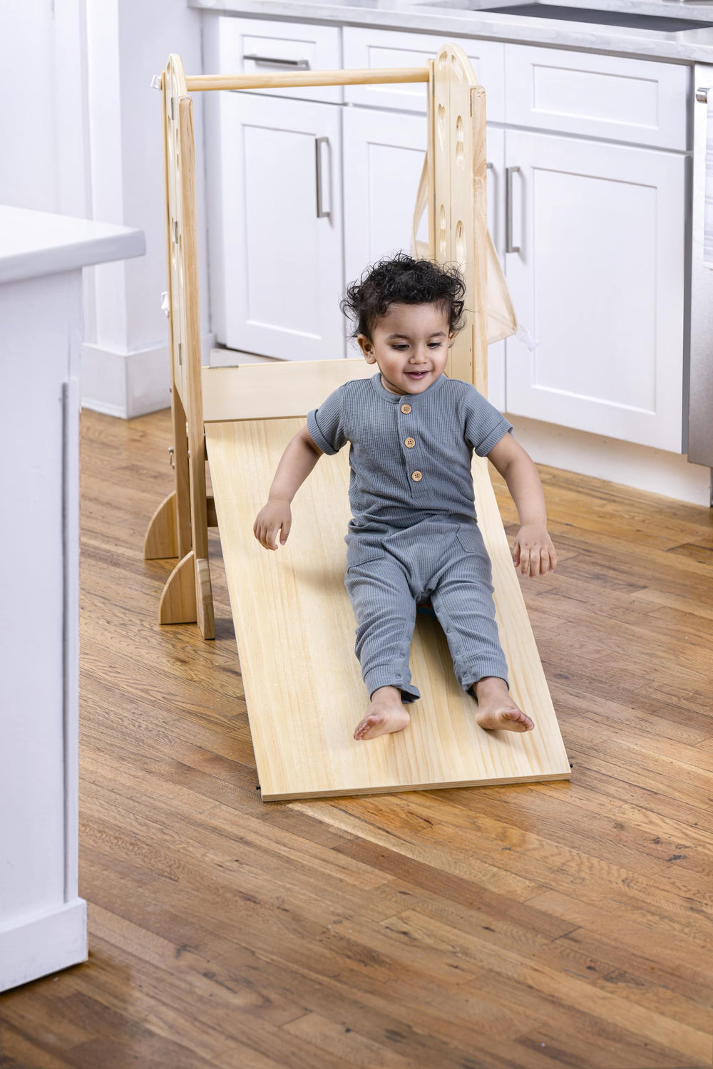 Avenlur Laurel assembled tower with chalkboard enables kids to draw recipes
