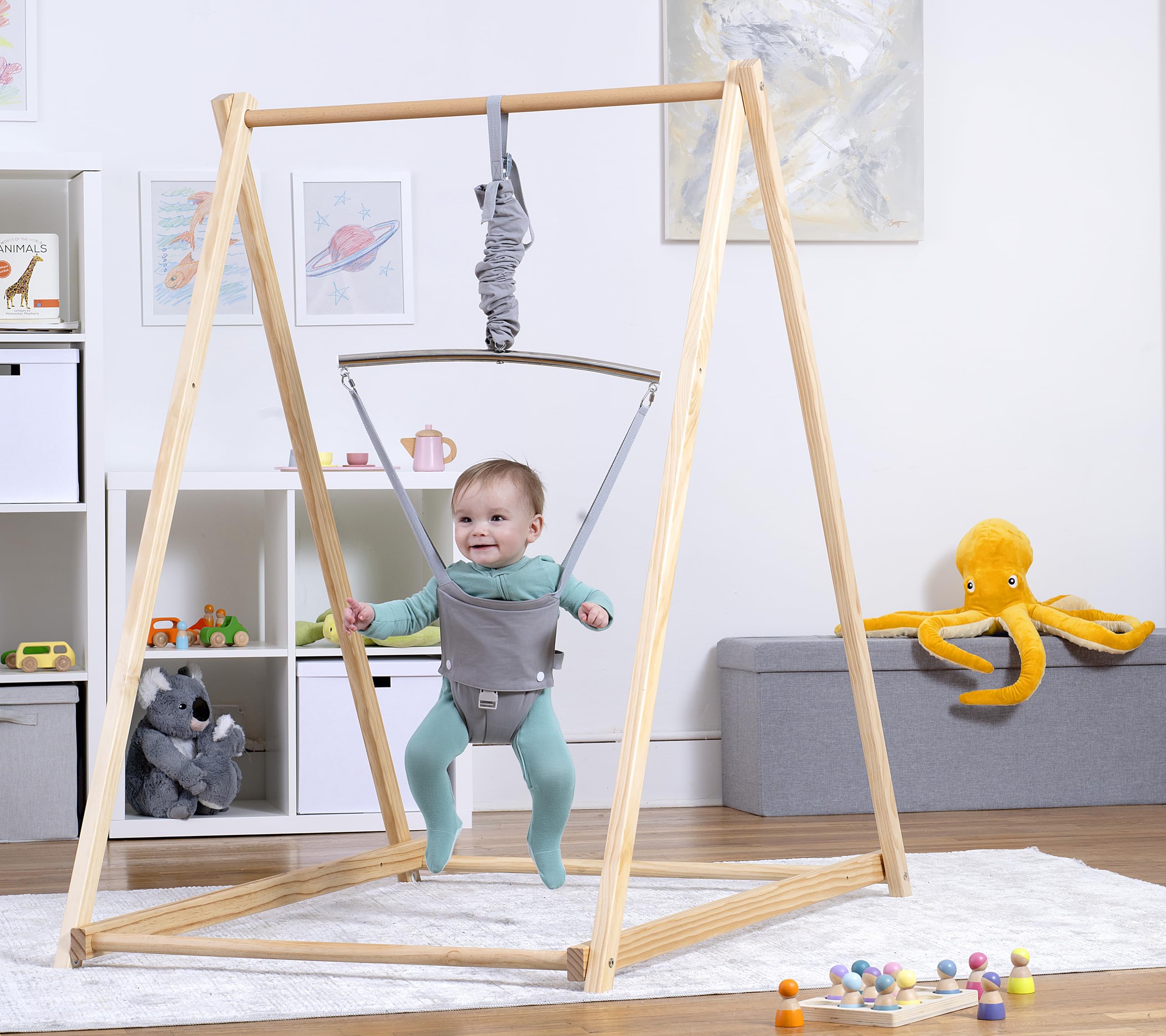 Avenlur Tulip Baby Bouncer assembled frame demonstrates stable setup for confident bouncing.