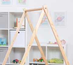 Secure harness system supports growing child in the Avenlur Tulip Bouncer.