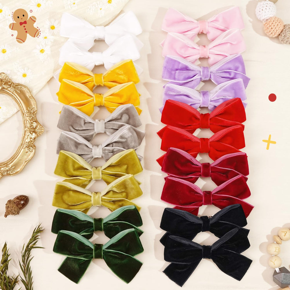Ayesha alligator clip secures toddler hair with reliable grip.