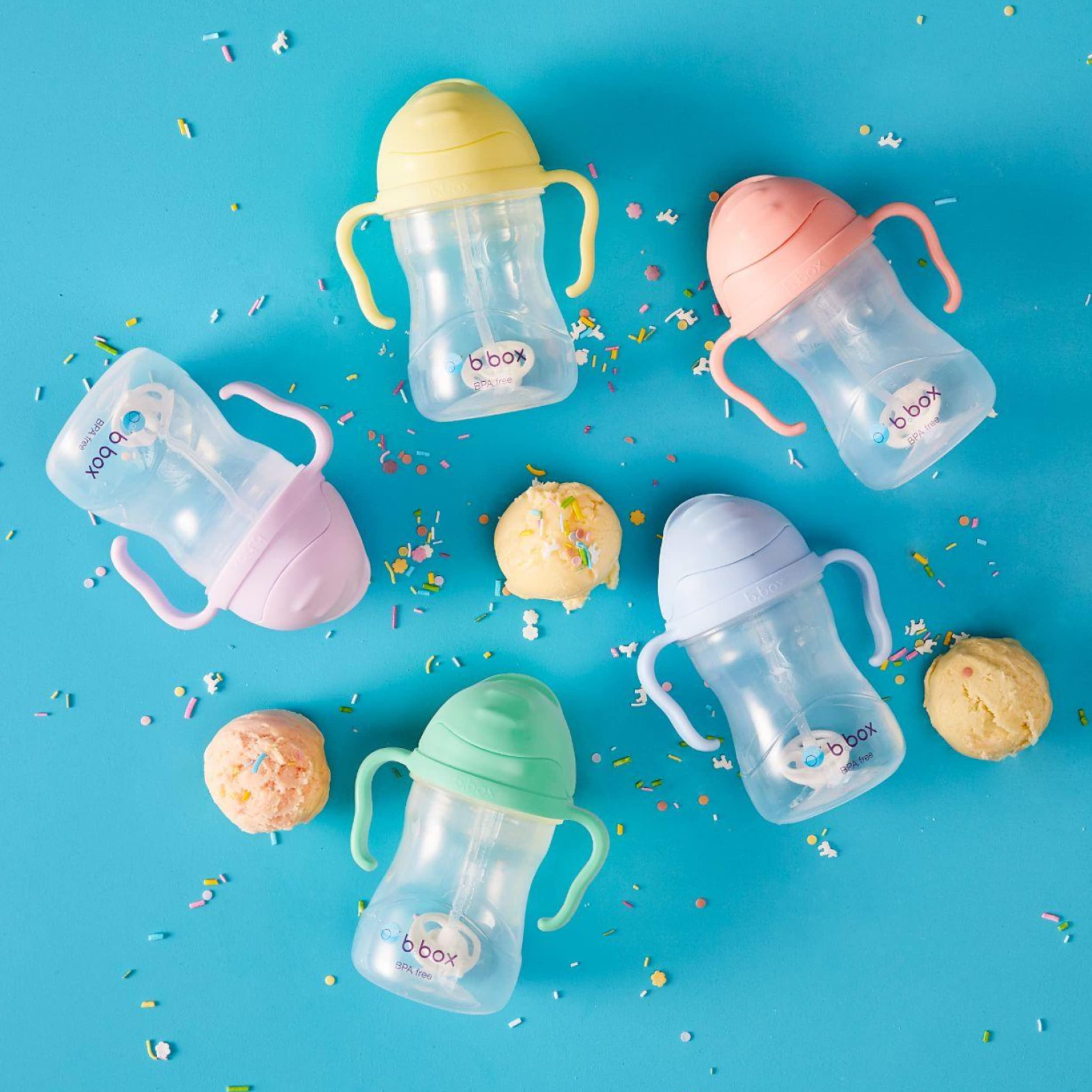 The grape-colored b.box sippy cup engages toddlers with a playful, age-appropriate look.