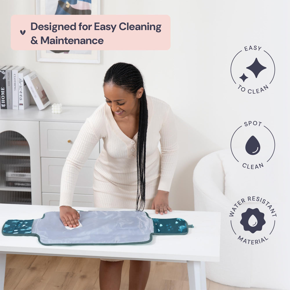 BabbleRoo sage-birdy design offers calming visuals for baby.