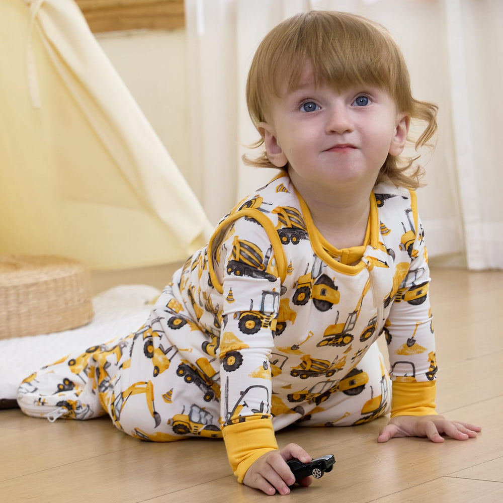 Babee Reshinee sleep sack is washable and colorfast for everyday use.