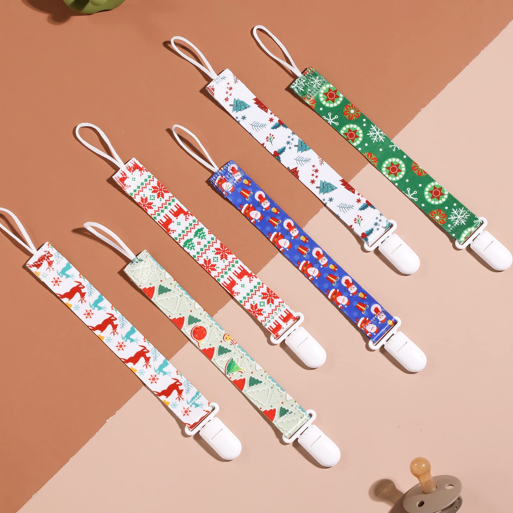 Babeine pacifier clip soft fabric provides gentle feel and secure grip.