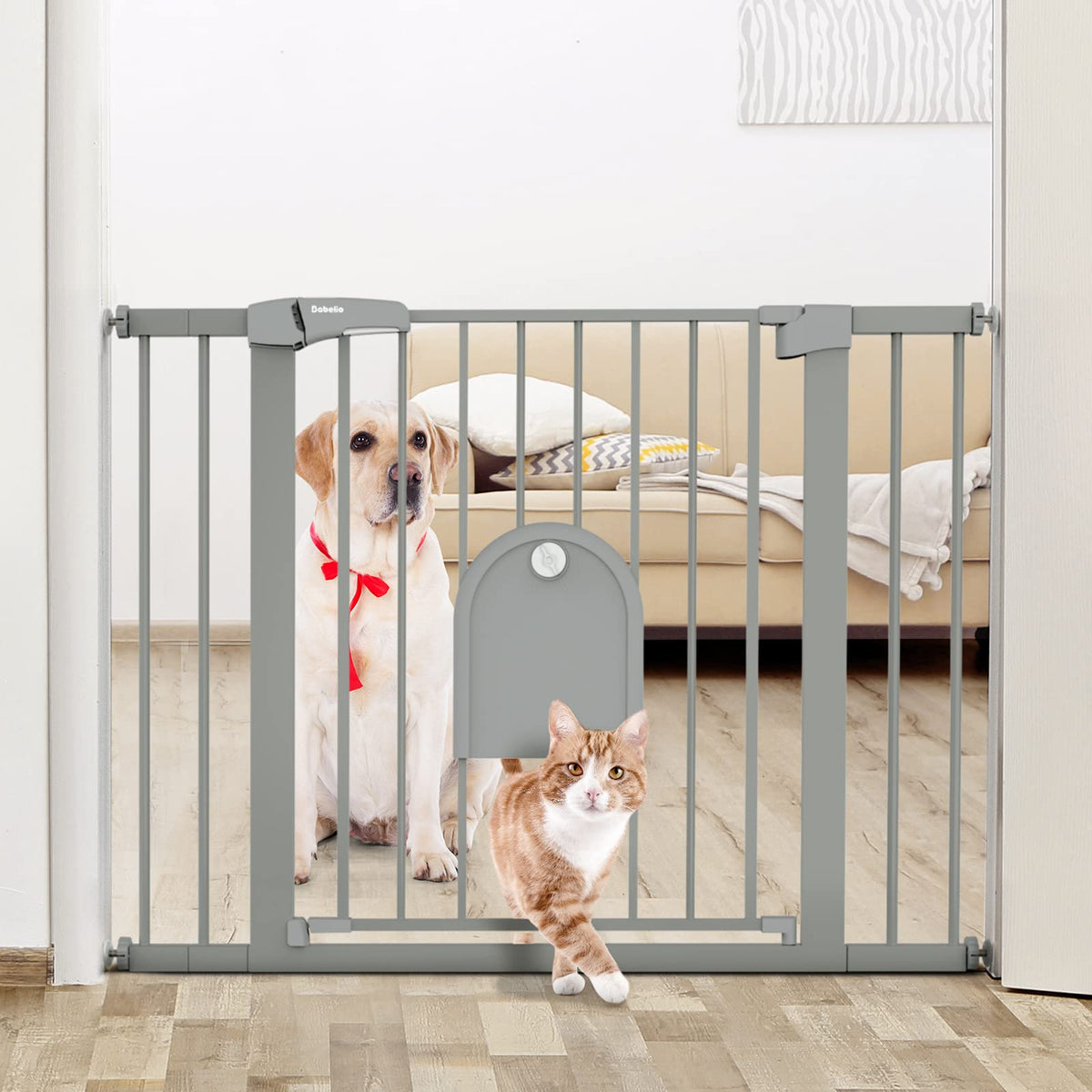BABELIO Auto Close Baby Gate closed-state showing secure doorway barrier for pets.