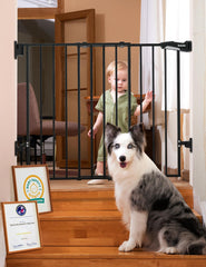 BABELIO baby gate on stairs with adjustable width fits 26-43 inches for versatile openings.