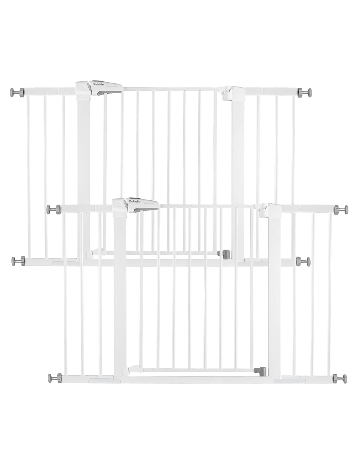 BABELIO baby gate walk-through door demonstrates one-handed operation for busy parents.