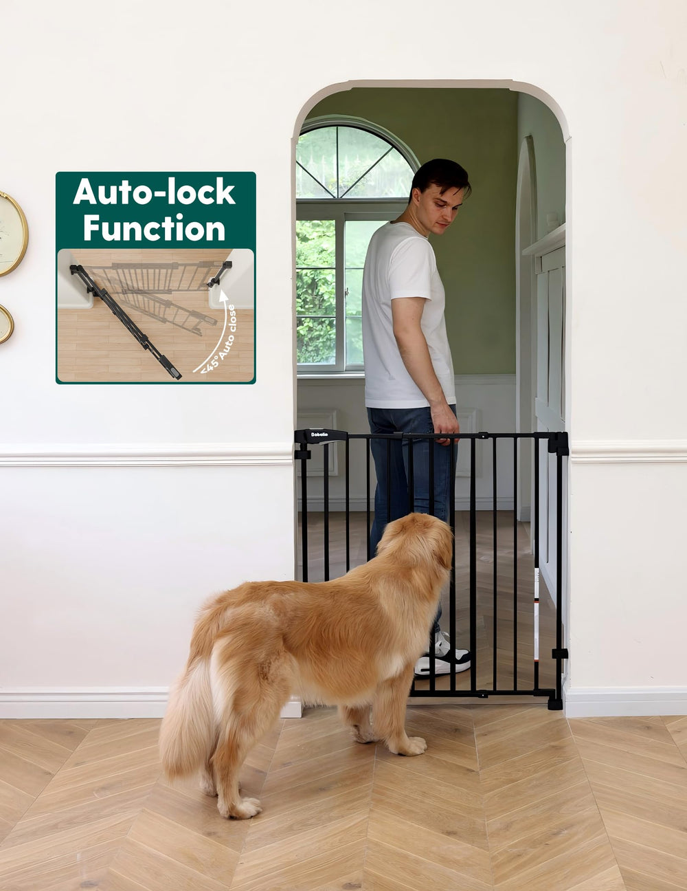 BABELIO auto-close feature illustrates convenient one-handed operation in busy homes