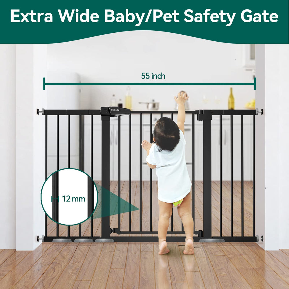 BABELIO PressGuard P7 extended to 55 inches on stairs demonstrates wide-opening compatibility.