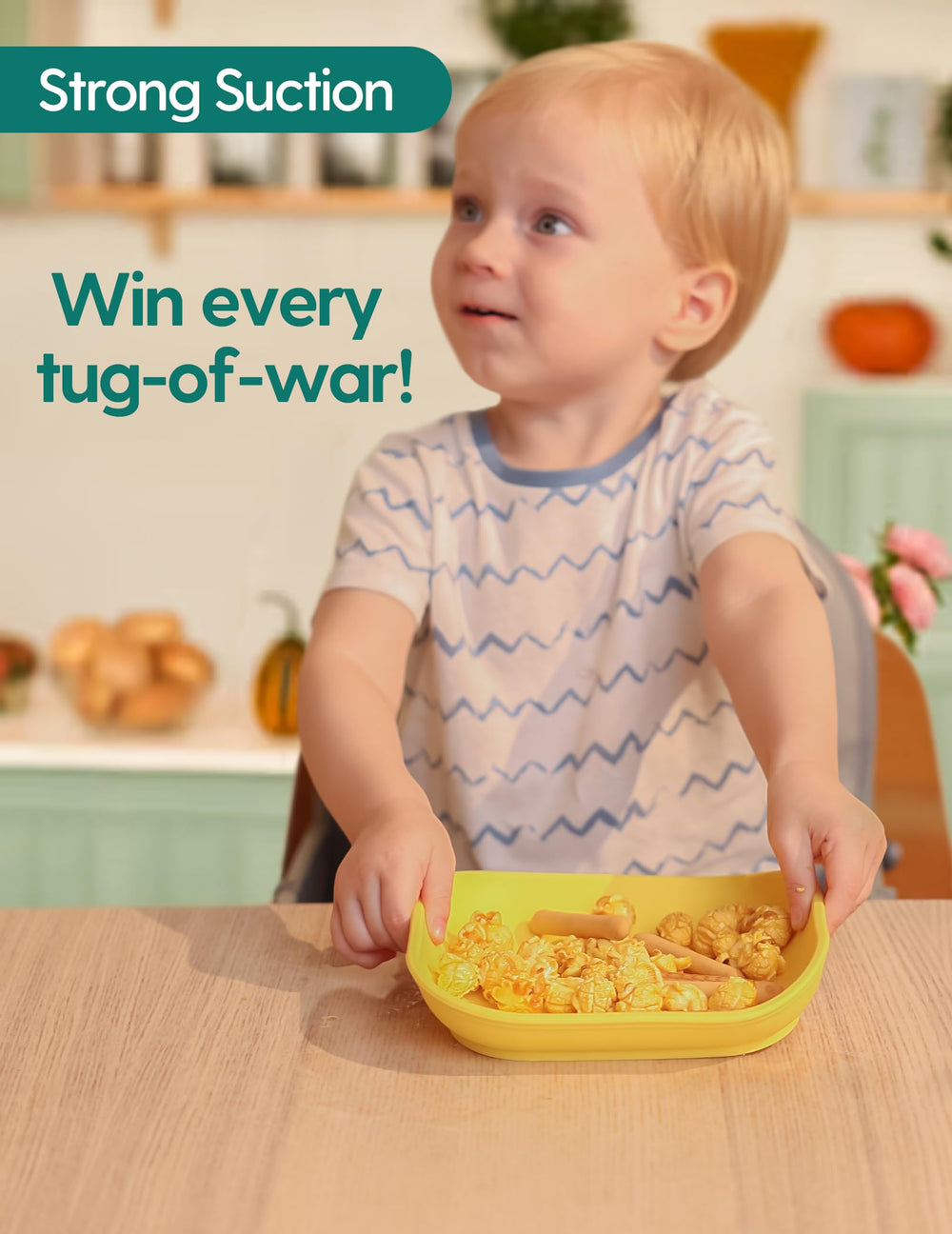 BABELIO stackable suction plate saves cabinet space during mealtime