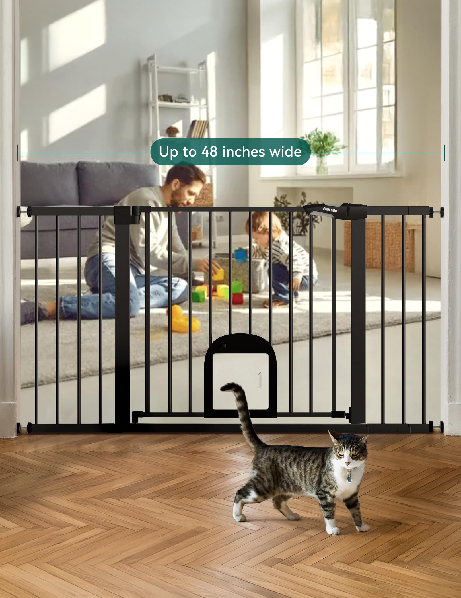 BABELIO two-way swing shows easy access from either direction.