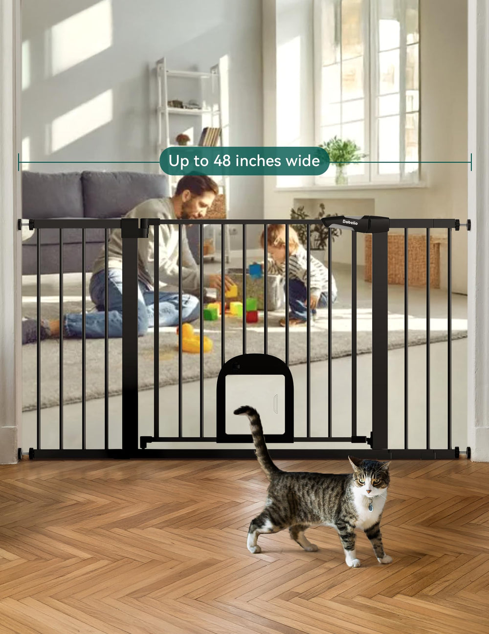 BABELIO two-way swing shows easy access from either direction.