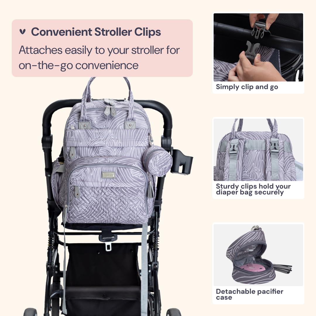 BabbleRoo water-resistant fabric stands up to spills and everyday travel.