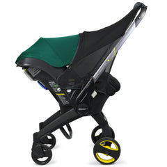 Baby & Beyond sunshade extension, easy on/off design for fast protection.