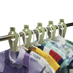 Baby Buddy Size-It newborn to size 8 labels help track growth.
