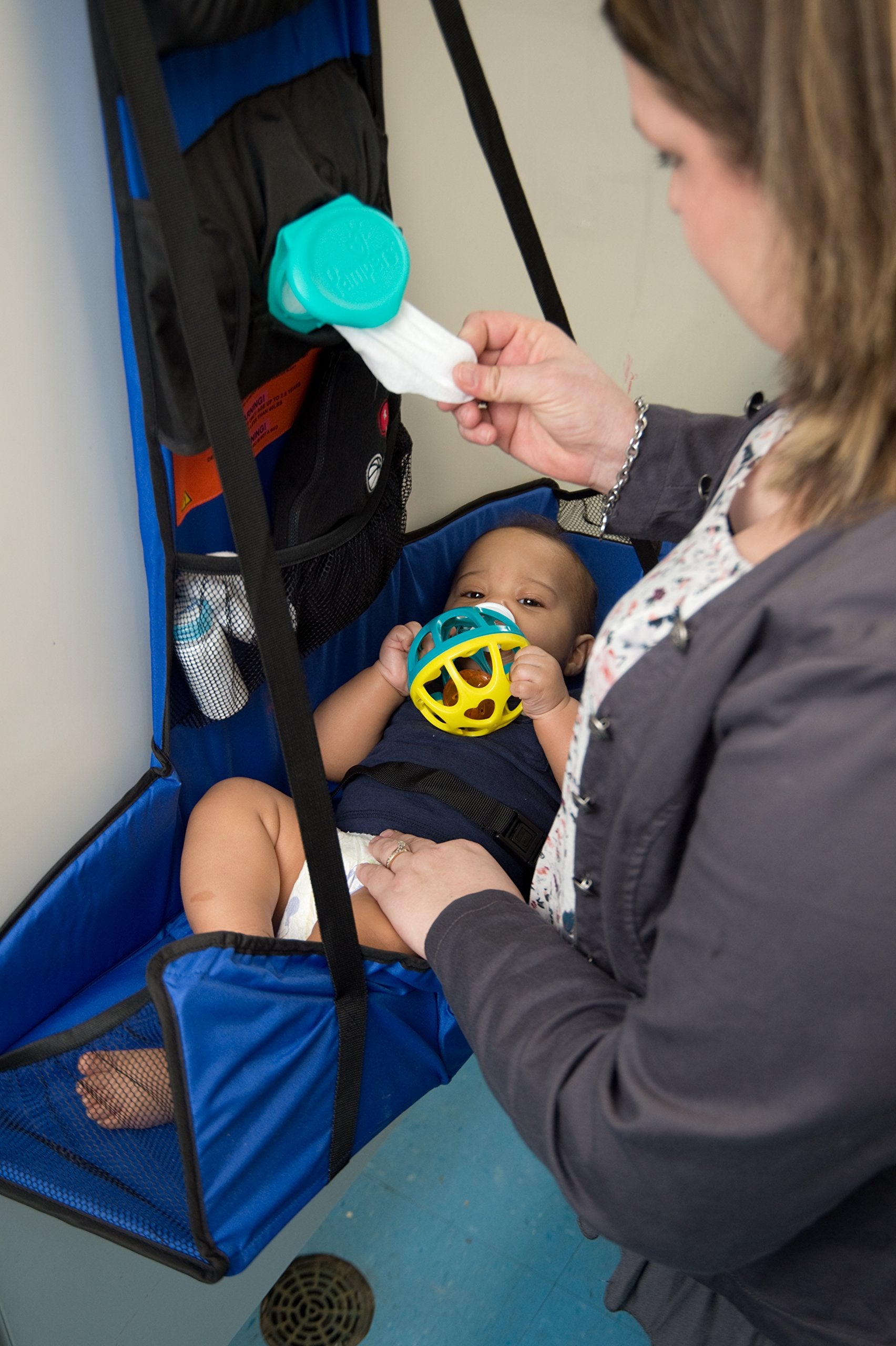Baby Change-N-Go durable build supports reliable use for active toddlers up to 40 lbs