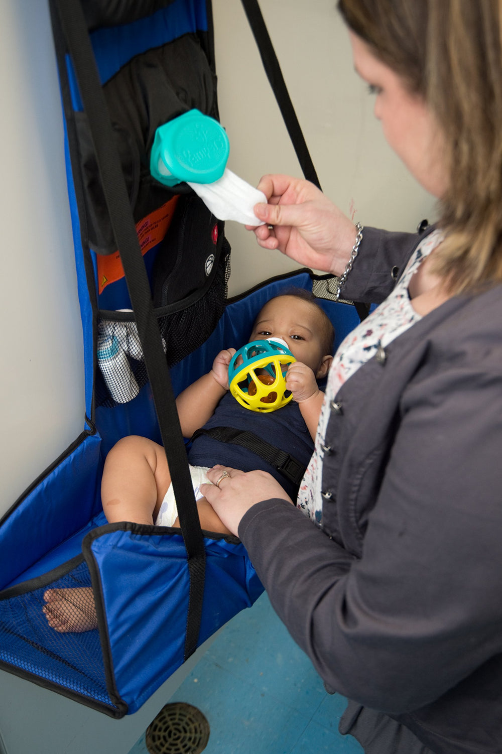 Baby Change-N-Go durable build supports reliable use for active toddlers up to 40 lbs