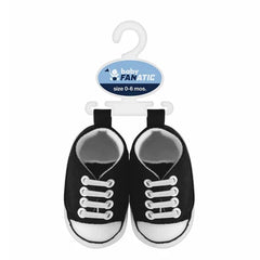 Baby Fanatic New York Yankees pre-walker toe-cap provides stable support during active steps