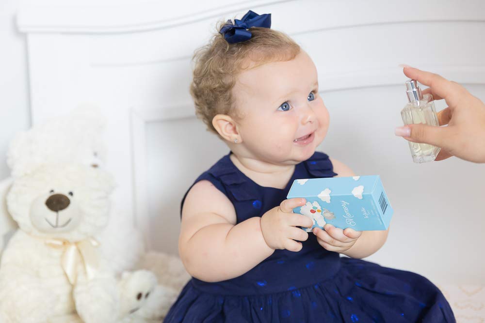 Baby Jolie Memory packaging-gift presents a ready-to-gift keepsake for baby showers.