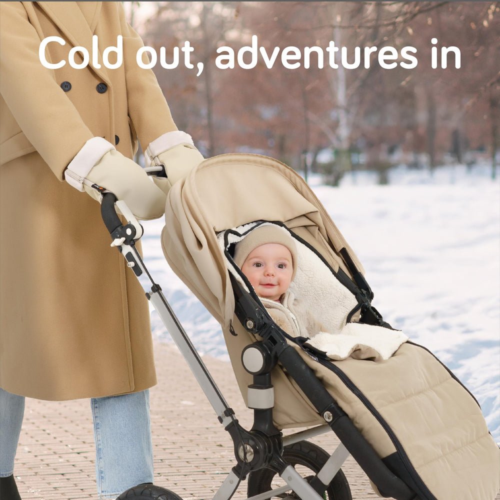 Baby Uma gloves let you check your phone without losing warmth.