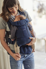 Carrier Free head support is adjustable for growing baby.