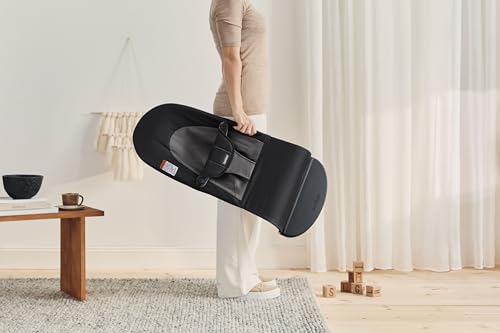 BabyBjörn Bouncer Balance Soft harness-locked view emphasizes secure seating.