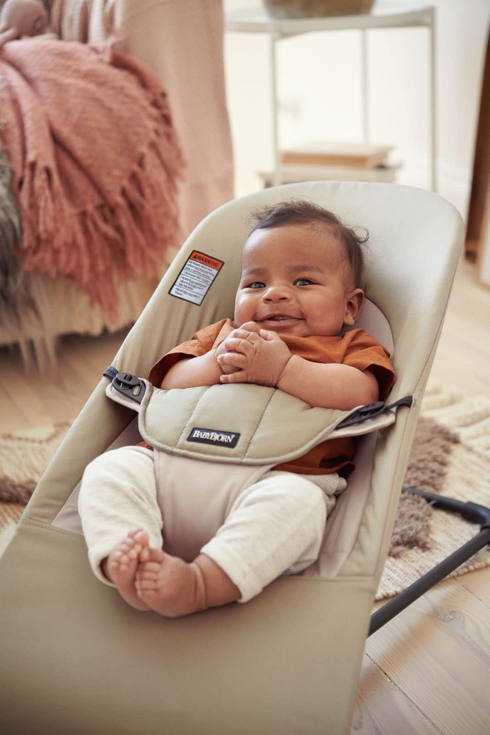 BabyBjörn Bouncer Balance Soft khaki-beige fabric for a calm nursery look