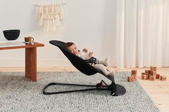 BabyBjörn Bouncer Balance Soft reverse seat demonstrates quick 2-in-1 conversion.