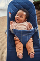 BabyBjörn Bouncer Bliss plush cotton quilt provides soft, cozy newborn seating.
