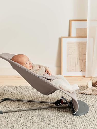 BabyBjörn Bouncer Bliss harness securely keeps baby safe during use
