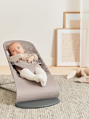 BabyBjörn Bouncer Bliss rocking motion illustrating gentle movement-responsive play
