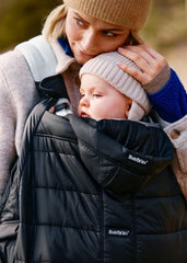 BabyBjörn Winter Cover reversible hood provides two looks for cold weather.