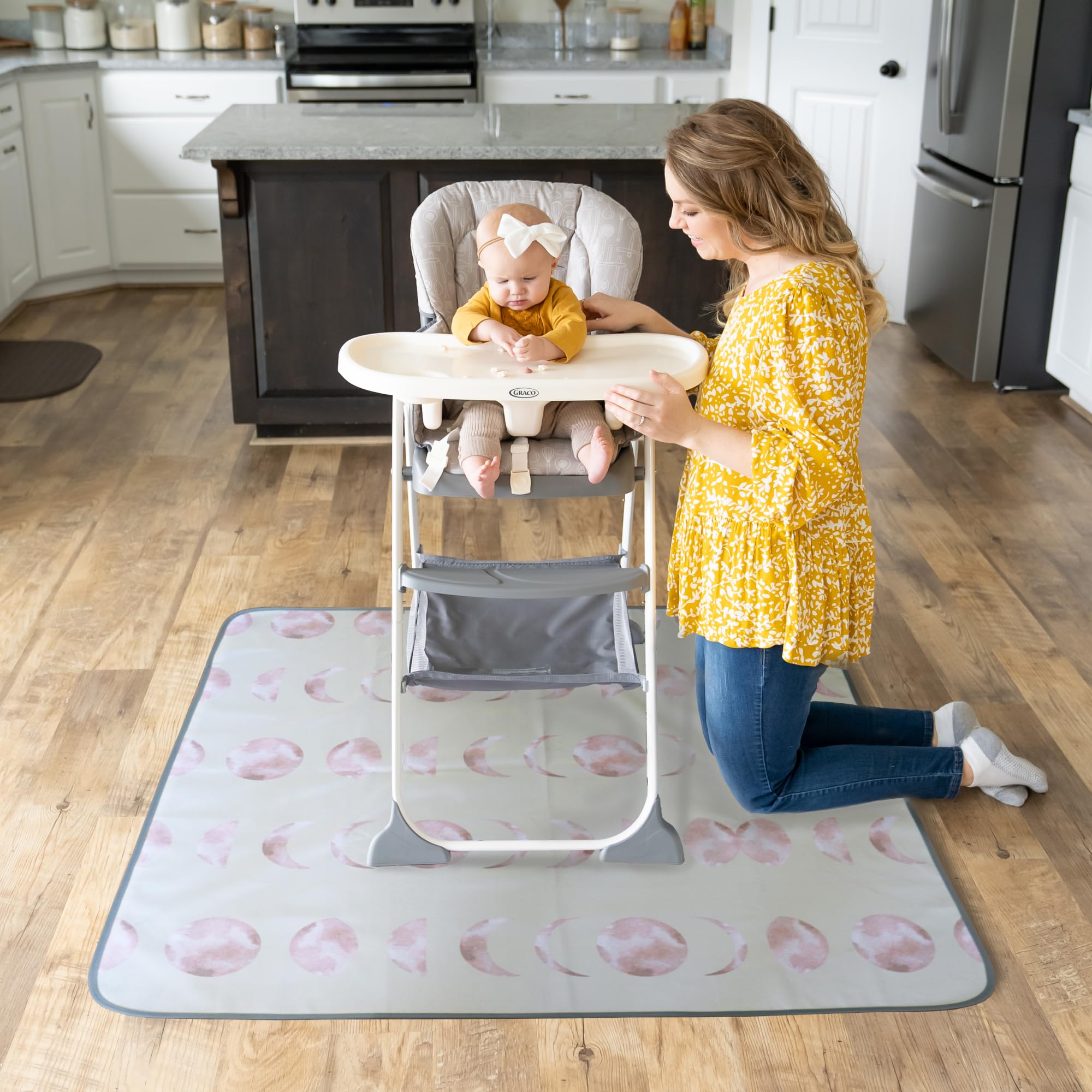 BABYBOET Splat Mat wildlife print designed for kids.