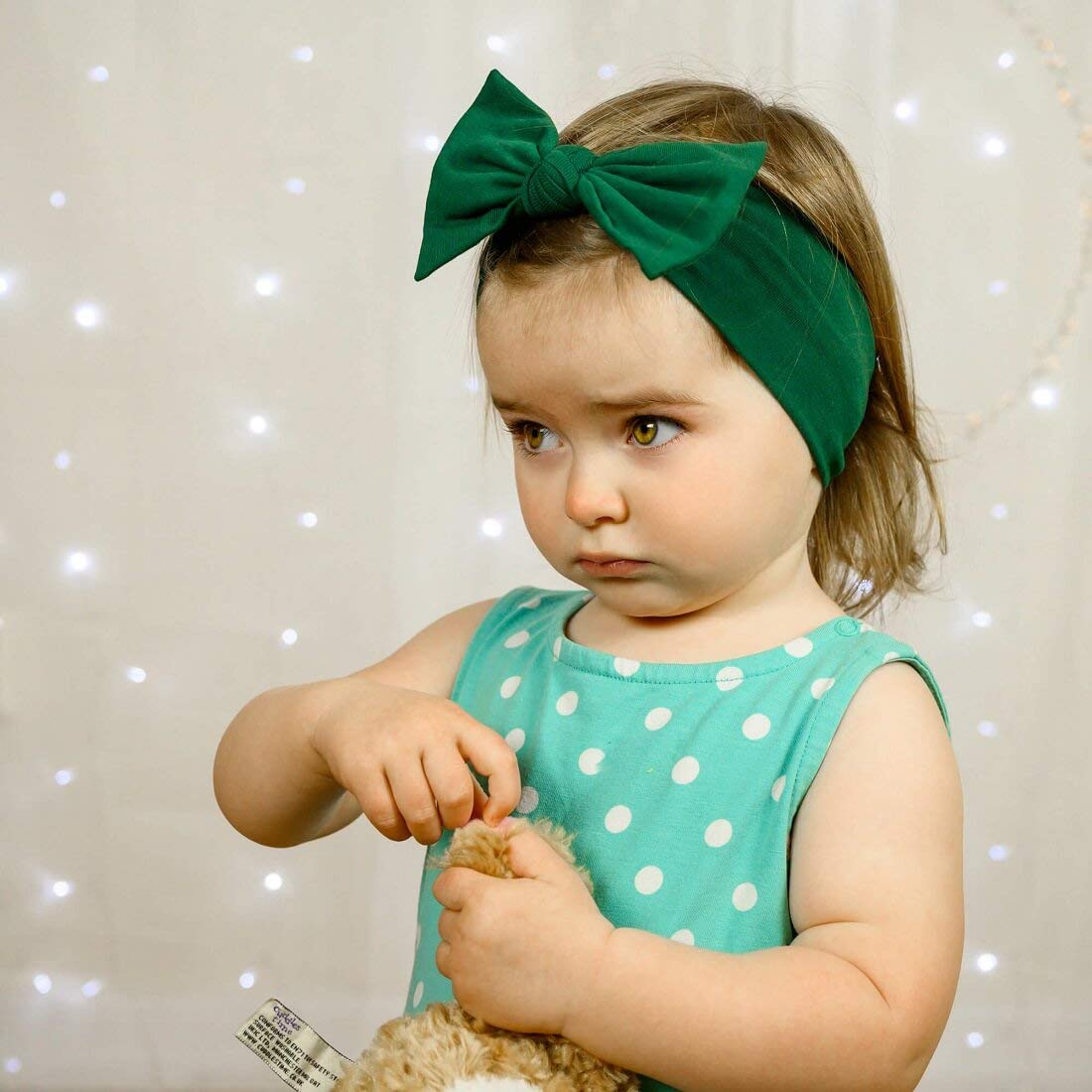 BABYGIZ baby photo shoot headband, stylish and ready for portraits.
