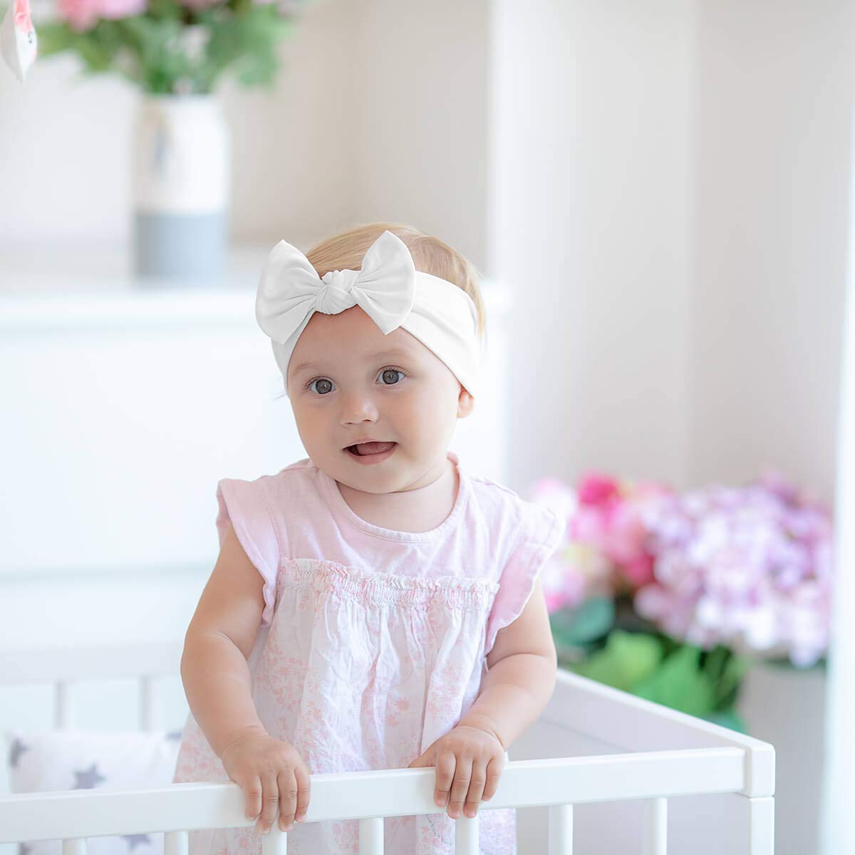 BABYGIZ bow headband fits ages 3–36 months for versatile styling