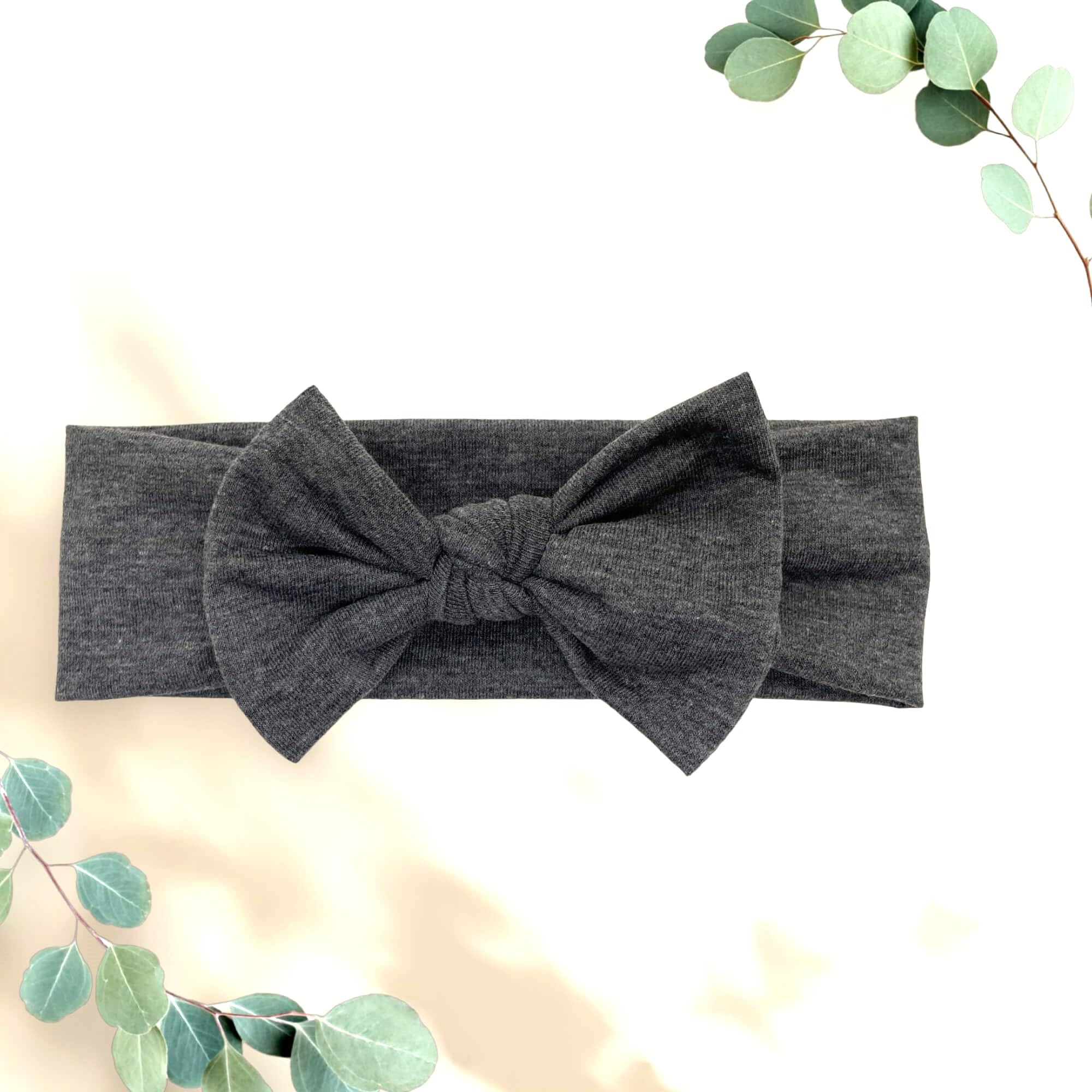 BABYGIZ classic bow design detail adds trendy appeal to everyday outfits.