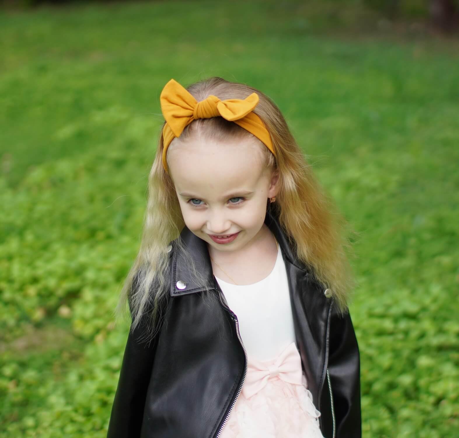BABYGIZ gift-pack headbands perfect for baby showers or gifts.