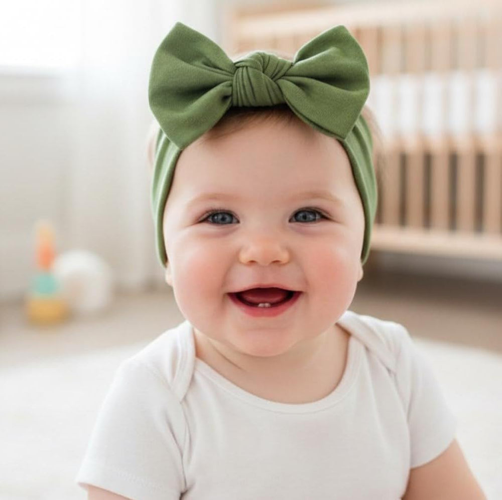 BABYGIZ headband packaging shown as gift-ready accessory.