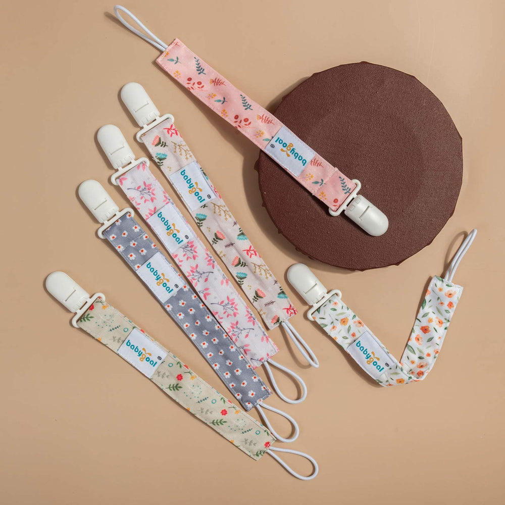 Babygoal pacifier clip universal-use design supports multi-function baby essentials